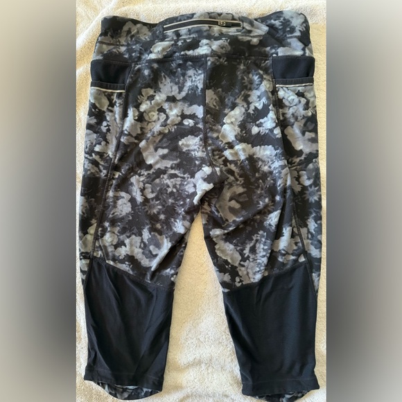 Athleta Running Capri - Picture 3 of 7